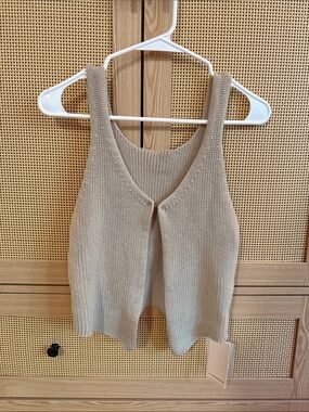 Commense Neutral Knit Vest Tank
